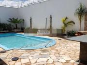 Casa / Sobrado para Locação em Uberaba/MG Parque das...