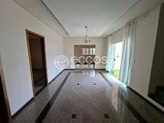 Casa / Sobrado para Locação em Uberlândia/MG Alto...