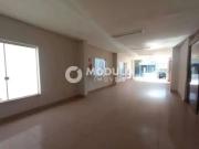 Casa / Sobrado para Locação em Uberlândia/MG Brasil