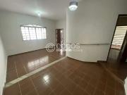 Casa / Sobrado para Locação em Uberlândia/MG Cidade...