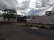 Casa / Sobrado para Locação em Uberlândia/MG Cidade...