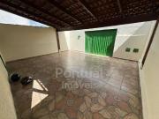 Casa / Sobrado para Locação em Uberlândia/MG Dona...