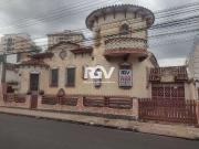 Casa / Sobrado para Locação em Uberlândia/MG Fundinho 4...