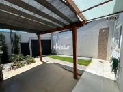 Casa / Sobrado para Locação em Uberlândia/MG Jardim...