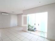 Casa / Sobrado para Locação em Uberlândia/MG Jardim...