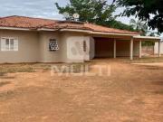 Casa / Sobrado para Locação em Uberlândia/MG Mansões...