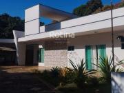 Casa / Sobrado para Locação em Uberlândia/MG Mansões...