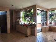 Casa / Sobrado para Locação em Uberlândia/MG Martins 3...