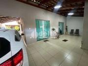 Casa / Sobrado para Locação em Uberlândia/MG Martins 5...