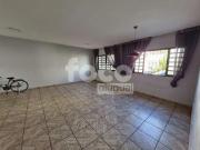 Casa / Sobrado para Locação em Uberlândia/MG Santa...