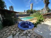 Casa / Sobrado para Locação em Uberlândia/MG Tabajaras 8...