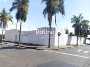 Casa / Sobrado para Locação em Uberlândia/MG Umuarama 3...