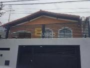 Casa / Sobrado para Locação em Vinhedo/SP Centro 3 Quartos