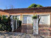 Casa / Sobrado para Locação em Vinhedo/SP Centro 4 Quartos