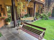 Casa / Sobrado para Venda em Águas da Prata/SP Centro 4...