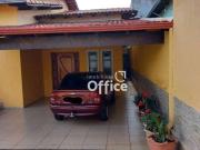 Casa / Sobrado para Venda em Anápolis/GO Itamaraty II 4...