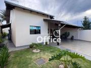 Casa / Sobrado para Venda em Anápolis/GO Parque dos...