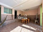 Casa / Sobrado para Venda em Anápolis/GO Setor Central 5...