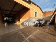 Casa / Sobrado para Venda em Anápolis/GO Vila Jaiara 3...