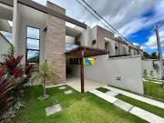 Casa / Sobrado para Venda em Aquiraz/CE Centro 4 Quartos