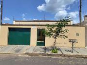 Casa / Sobrado para Venda em Araçatuba/SP Iporã 3 Quartos