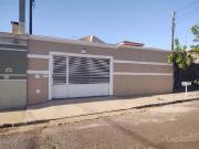 Casa / Sobrado para Venda em Araçatuba/SP Presidente 3...