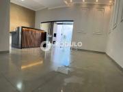 Casa / Sobrado para Venda em Araguari/MG Conjunto Ouro...