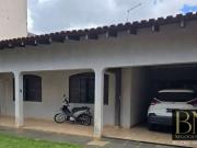 Casa / Sobrado para Venda em Arapongas/PR Jardim...