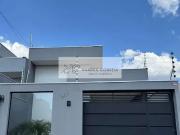 Casa / Sobrado para Venda em Arapongas/PR Jardim Paraíso...