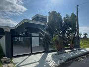 Casa / Sobrado para Venda em Araquari/SC Barra do...