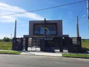 Casa / Sobrado para Venda em Araquari/SC Itinga 3 Quartos