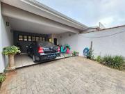 Casa / Sobrado para Venda em Araraquara/SP Jardim...