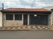 Casa / Sobrado para Venda em Araras/SP Vila Madalena de...