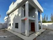 Casa / Sobrado para Venda em Araruama/RJ Areal 3 Quartos