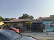 Casa / Sobrado para Venda em Araruama/RJ Centro 3 Quartos