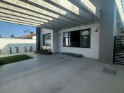 Casa / Sobrado para Venda em Araruama/RJ Centro 4 Quartos