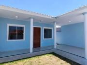 Casa / Sobrado para Venda em Araruama/RJ Outeiro 3 Quartos