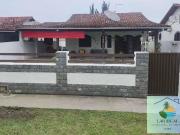 Casa / Sobrado para Venda em Araruama/RJ Praia Seca 4...