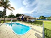 Casa / Sobrado para Venda em Araruama/RJ Praia Seca 4... Casa / Sobrado para Venda em Araruama/RJ Praia Seca 4...