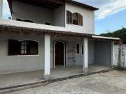 Casa / Sobrado para Venda em Araruama/RJ Três Vendas 4...