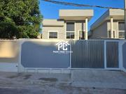 Casa / Sobrado para Venda em Araruama/RJ Viaduto 3 Quartos