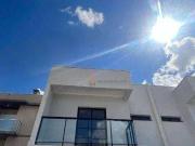 Casa / Sobrado para Venda em Araucária/PR Iguaçu 3 Quartos