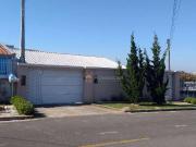 Casa / Sobrado para Venda em Araucária/PR Iguaçu 3 Quartos