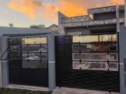 Casa / Sobrado para Venda em Araucária/PR Tindiquera 3...