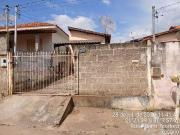 Casa / Sobrado para Venda em Areado/MG Centro