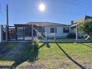 Casa / Sobrado para Venda em Arroio do Sal/RS Balneário...