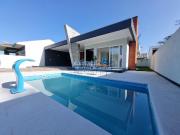 Casa / Sobrado para Venda em Arroio do Sal/RS Balneário...