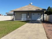 Casa / Sobrado para Venda em Arroio do Sal/RS Camboim 2...