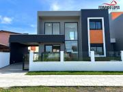 Casa / Sobrado para Venda em Arroio do Sal/RS Vista...