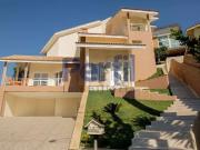 Casa / Sobrado para Venda em Arujá/SP Caputera 4 Quartos